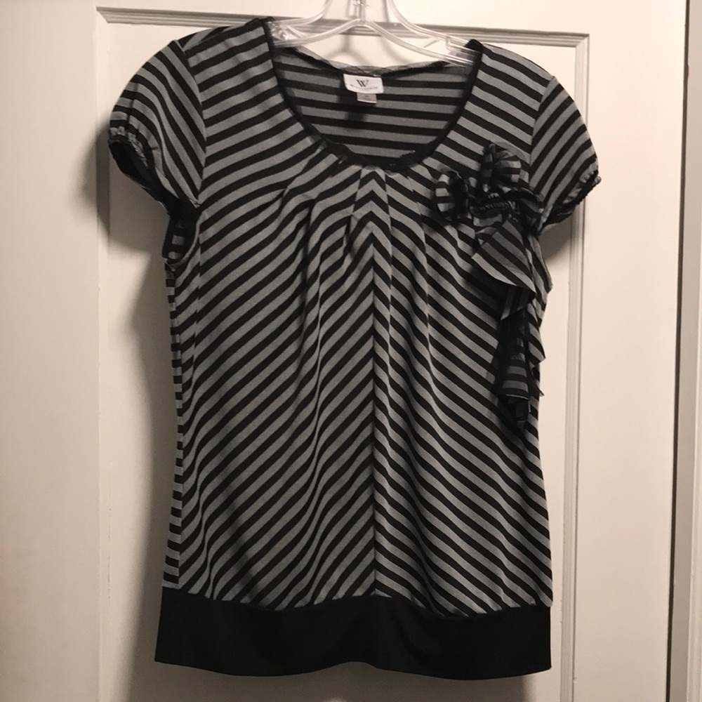 Striped top with lace